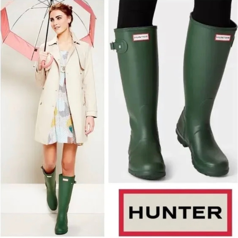Adorable green hunter rain boots!
